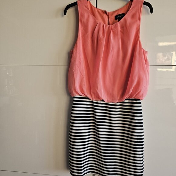 Emerald Sundae black, white and coral sleeveles striped dress - Picture 2 of 9